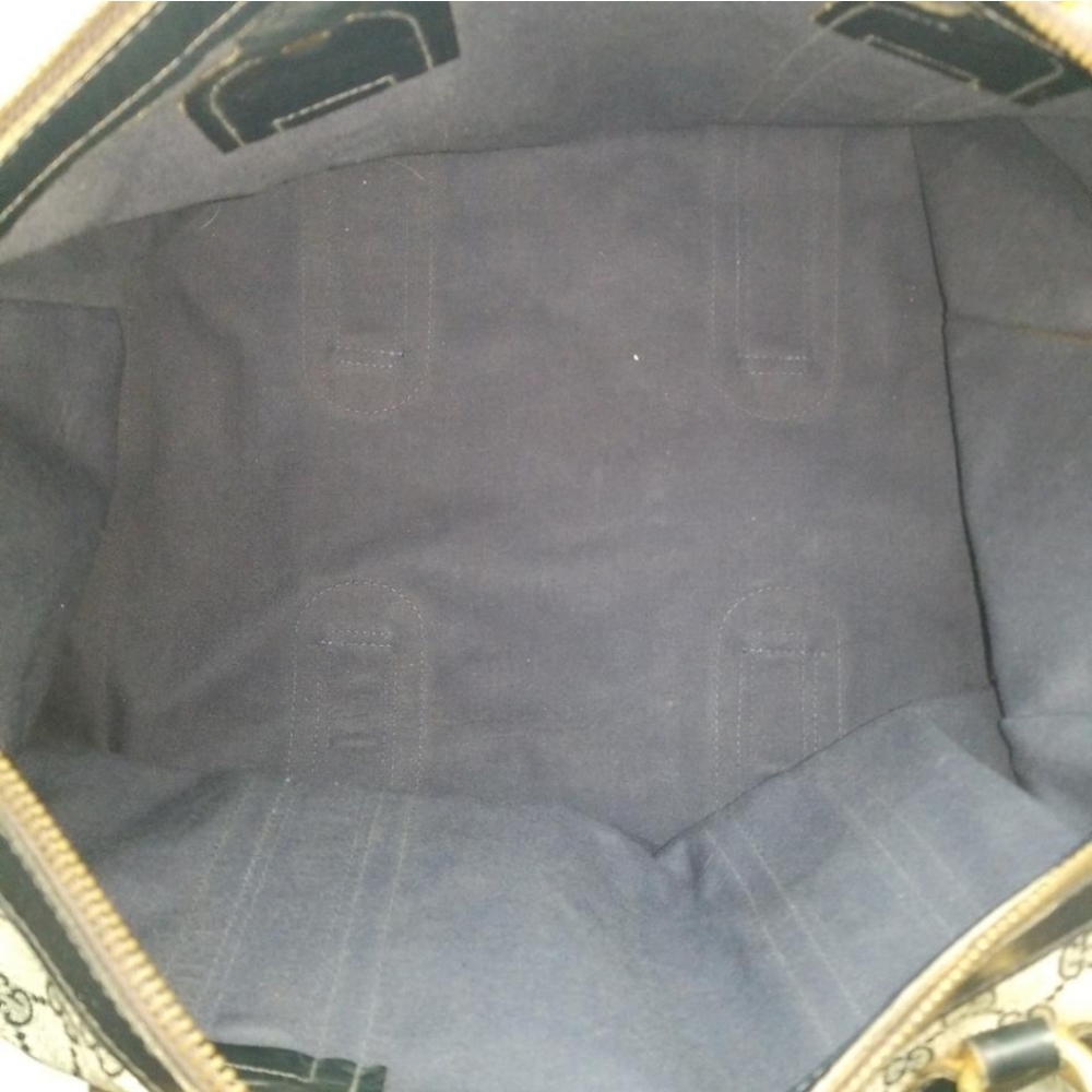 Authentic Vintage Gucci Duffle Carry on - Picture 6 of 11